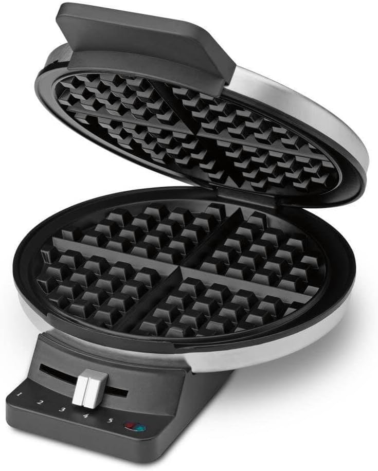 cuisinart-round-classic-waffle-maker-2.jpg