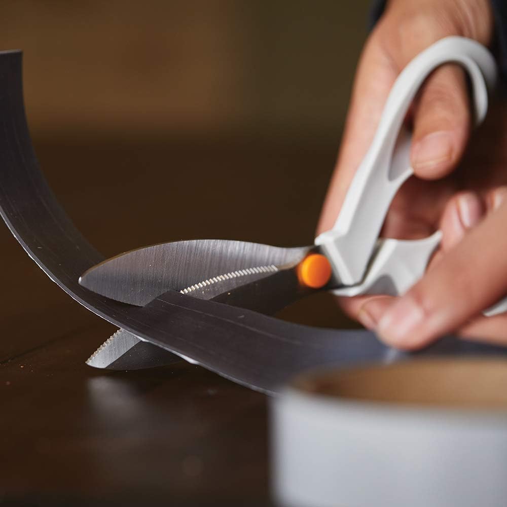 fiskars-softgrip-powercut-fabric-and-mix-5.jpg